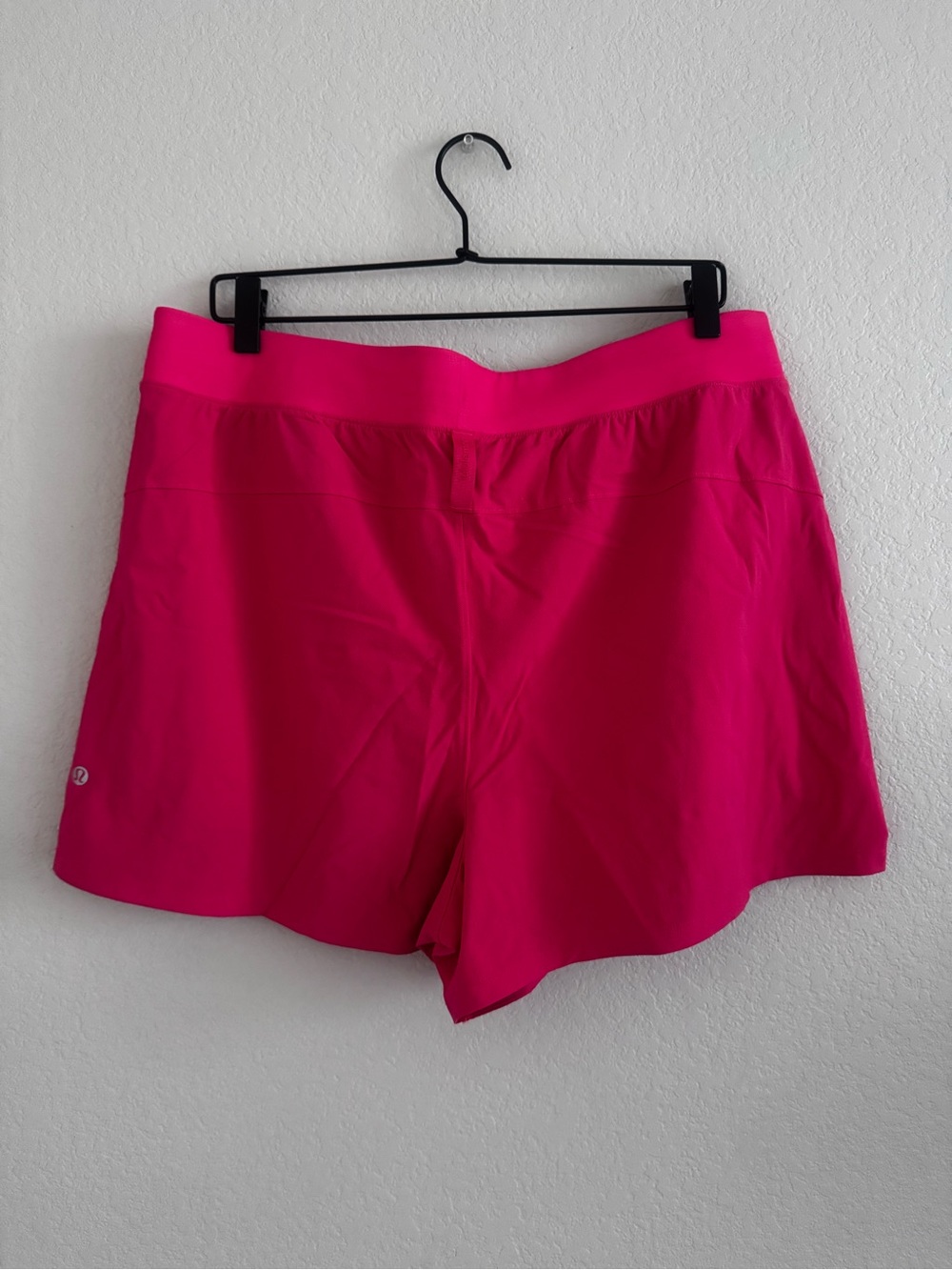 Lululemon License to Train HR Short 4” 14 Lip Gloss - Picture 3 of 5